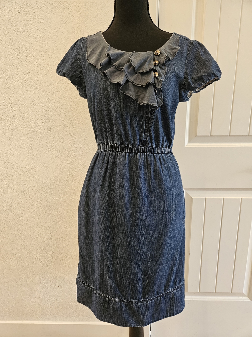 Vintage Anthro Maeve Blue Denim Ruffled Mini Dress Pockets XS